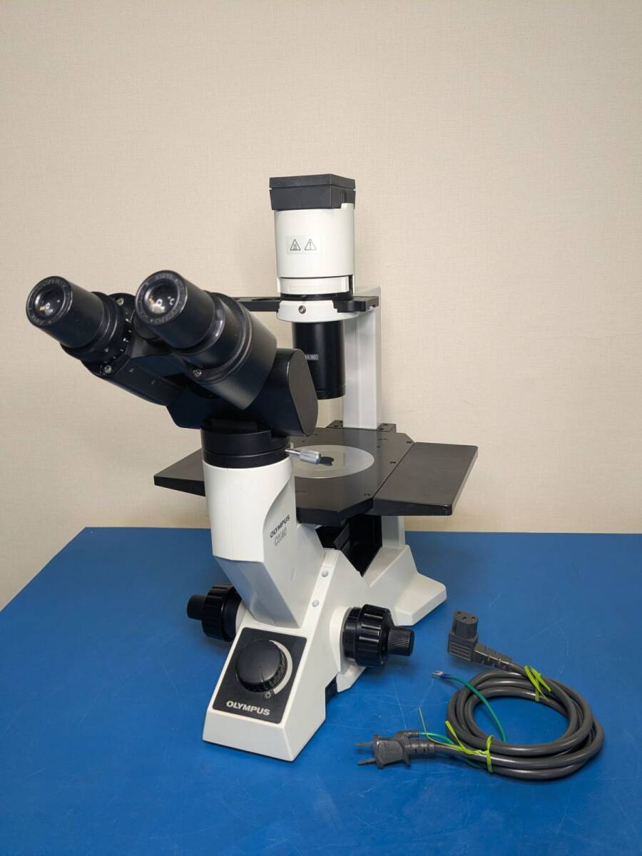 Olympus CK40-F100 Inverted Biological Microscope with 3 Objective Lenses [n1249786751]