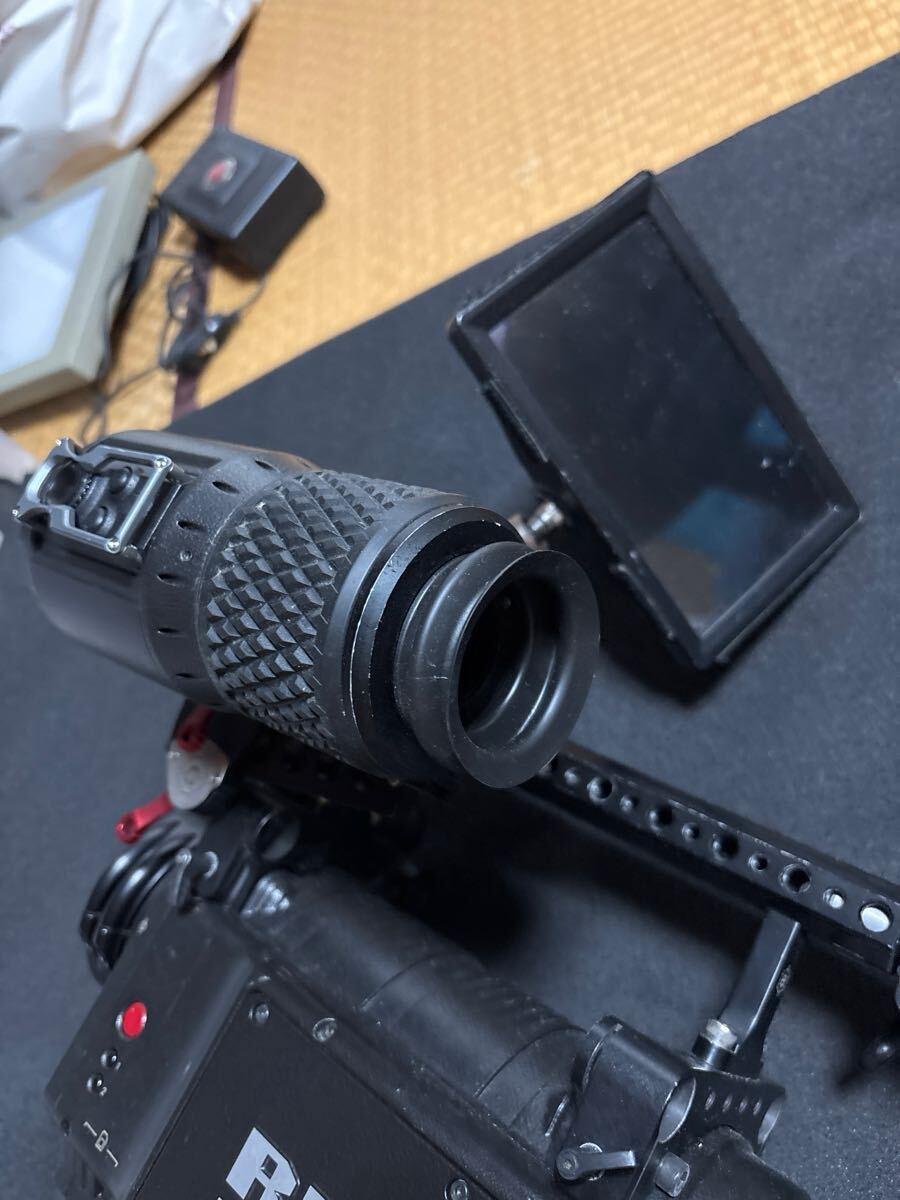 RED ONE Mysterium-X Digital Cinema Camera Full Rig with Finder Monitor CF Cards [u1249841333]