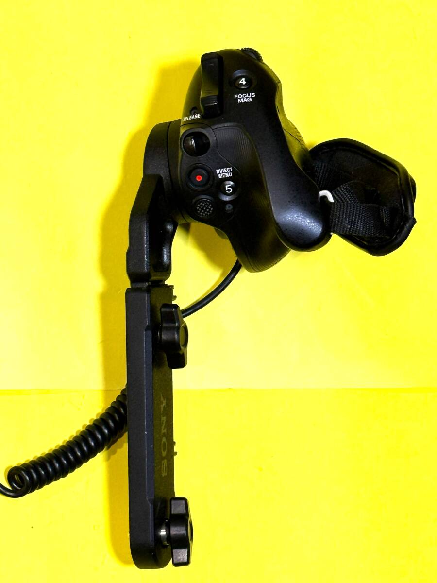 SONY PXW-FX9 XDCAM Camera 196 Hours with VCT-FS7 ECM-MS2 SENNHEISER MZW400 [1249825341]