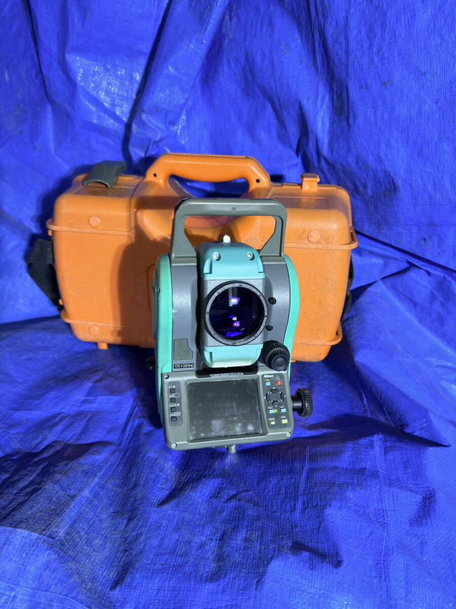 Nikon Trimble Nivo 5.SC Total Station Non-Prism 5" Accuracy 30x Magnification IP66 [1249837812]