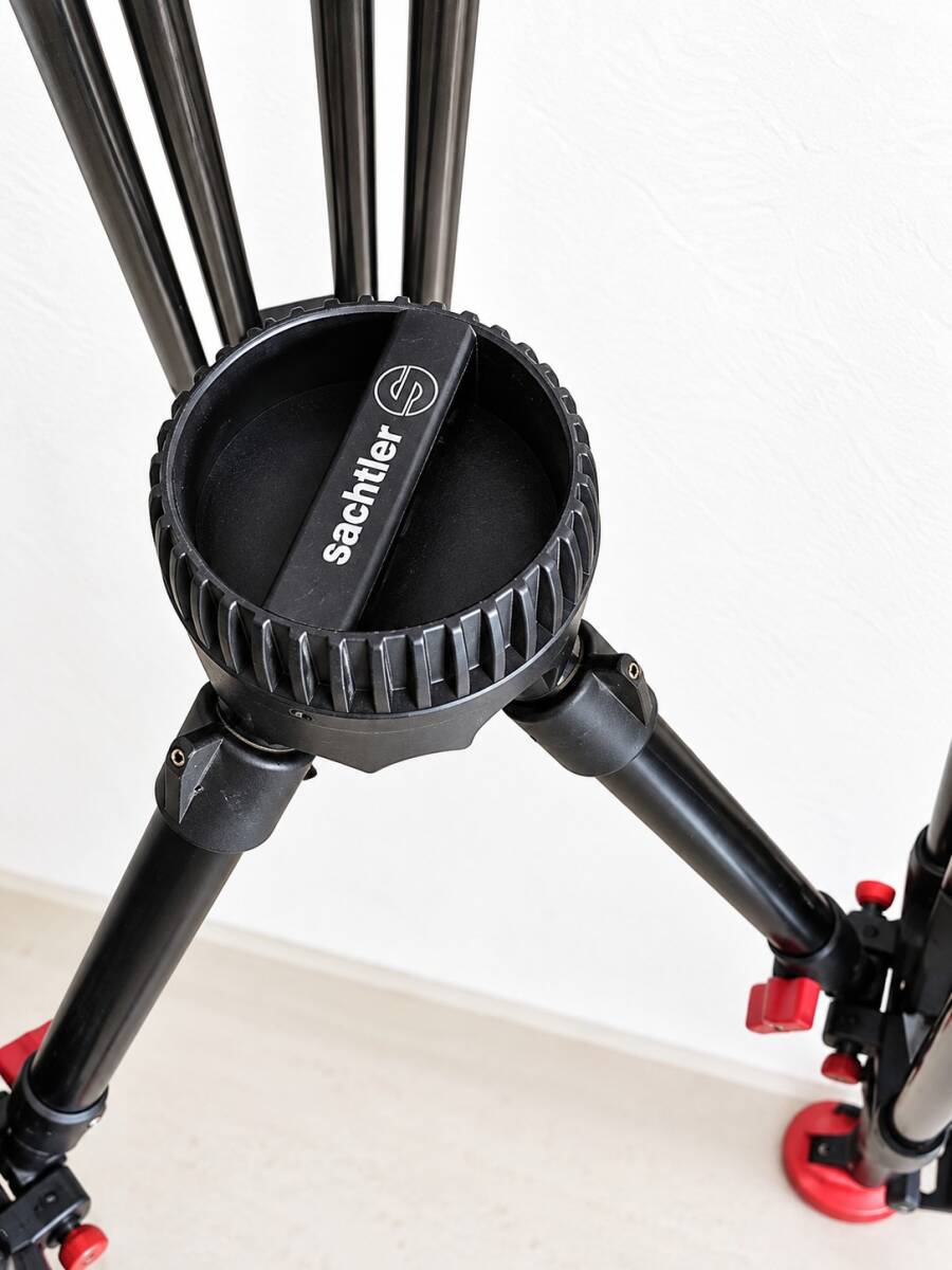 Sachtler Video 20S1 Tripod Carbon 3-Stage with Mid-Spreaders [f1250009930]