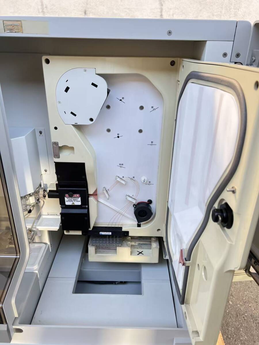 Applied Biosystems 3130 Genetic Analyzer Model 3130 [k1250081368]