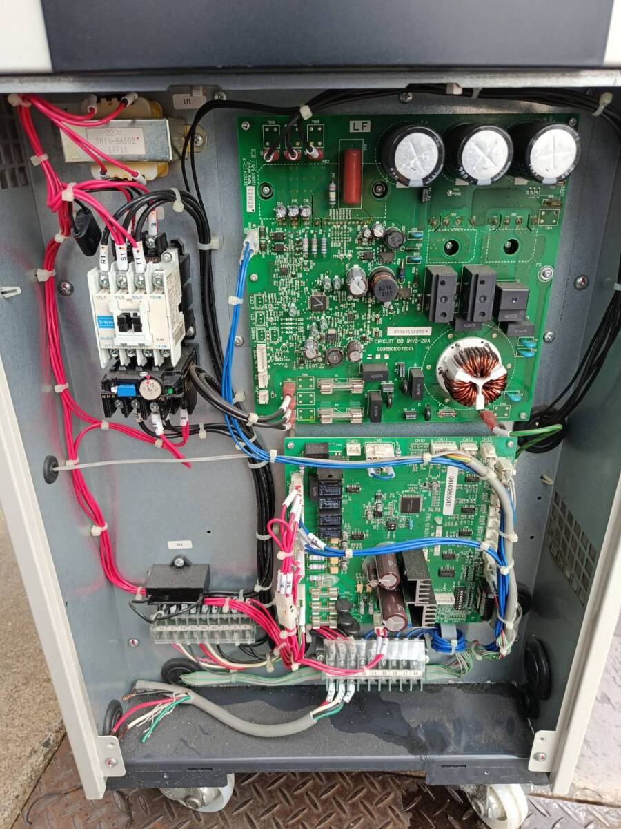 ORION RKE750A1-V-G2 Inverter Chiller with Small Water Tank 3-phase 200V [x1250242277]