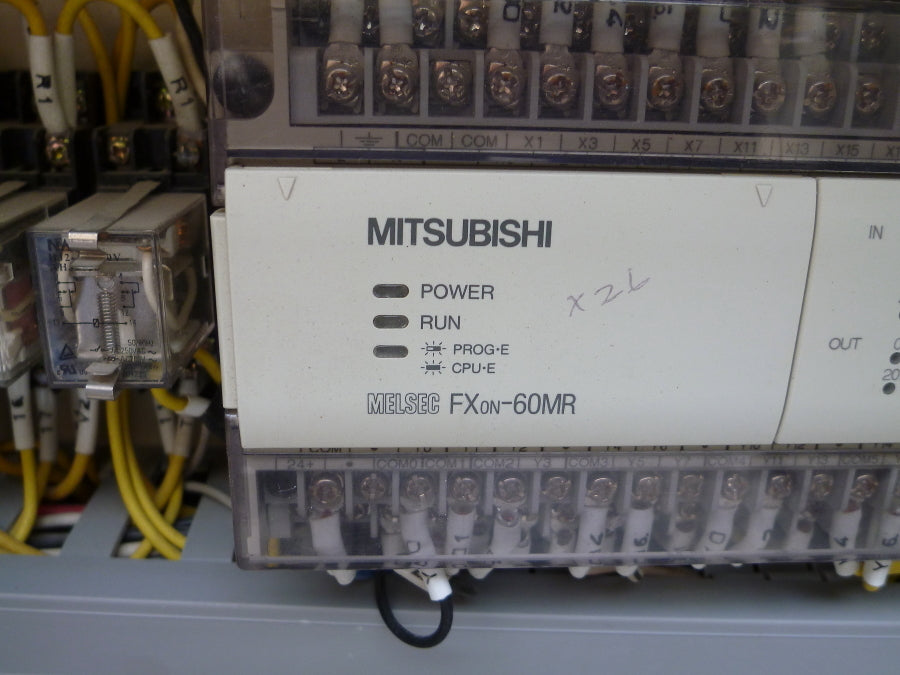 Mitsubishi FR-S520E-1.5K Inverter FXON-60MR FXON-40ER Sequencer [v1142322328]