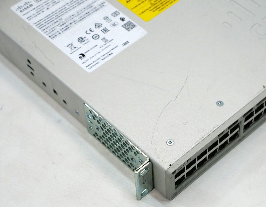 Cisco C9200L-48T-4X-E Switch [h1209901670]