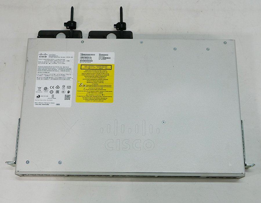 Cisco C9200L-48T-4X-E Switch [s1214122803]