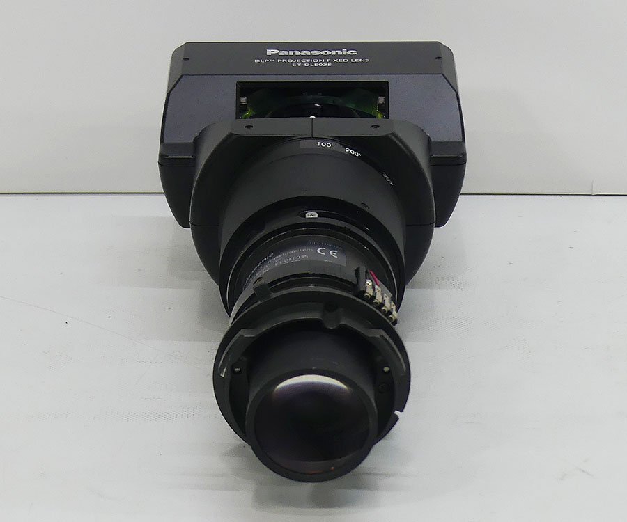 Panasonic ET-DLE035 Fixed Focus Ultra Short Throw Lens for Projector [1214108188]