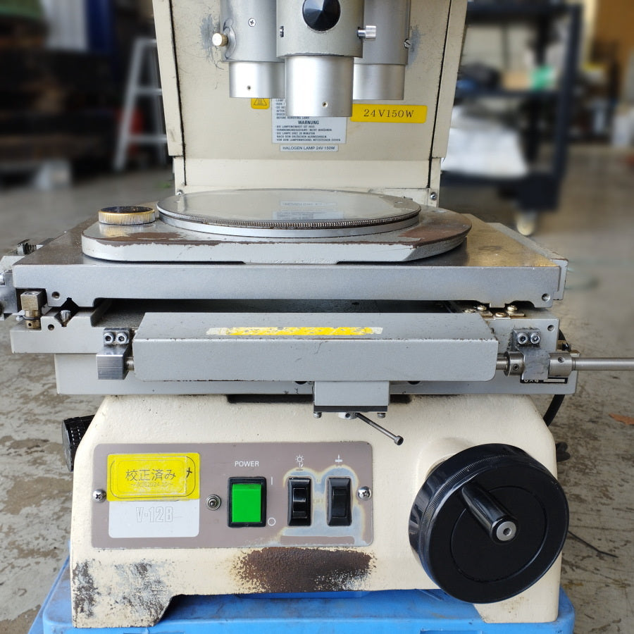 NIKON V-12B Projector [e1186725119]