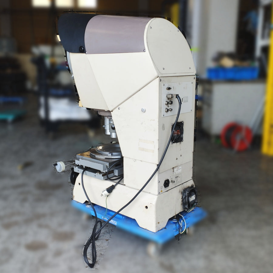 NIKON V-12B Projector [e1186725119]