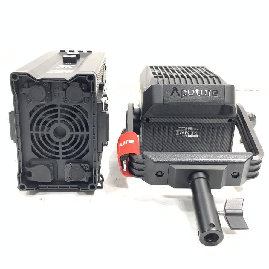 APUTURE Light Storm 600x Pro COB LED Light 2700K-6500K with Remote and Case [o1231652617]