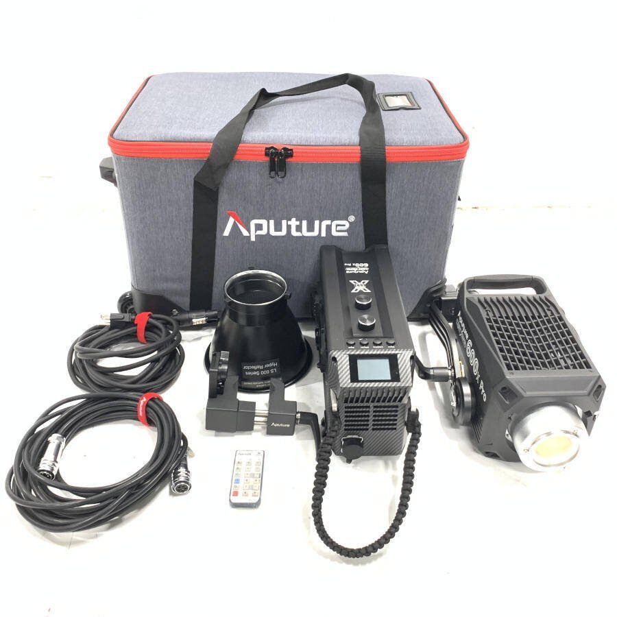 APUTURE Light Storm 600x Pro COB LED Light 2700K-6500K with Remote and Case [e1231654044]
