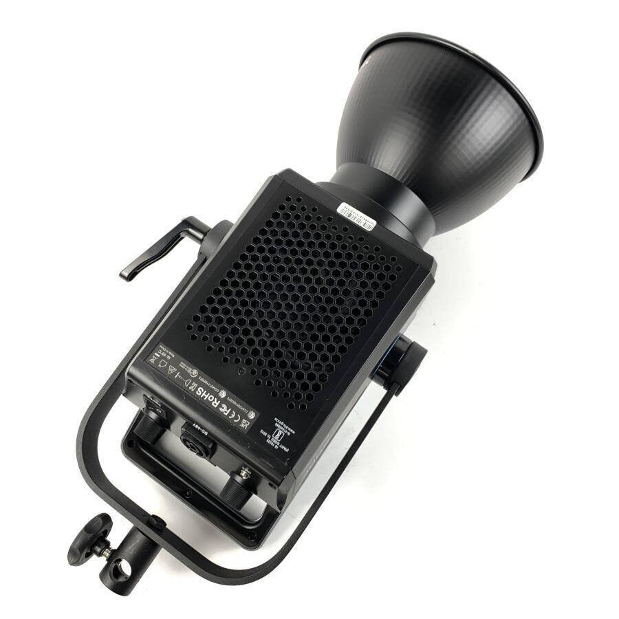 NANLITE FC-500C LED Spotlight 520W with Power Supply and Mount [d1236252943]