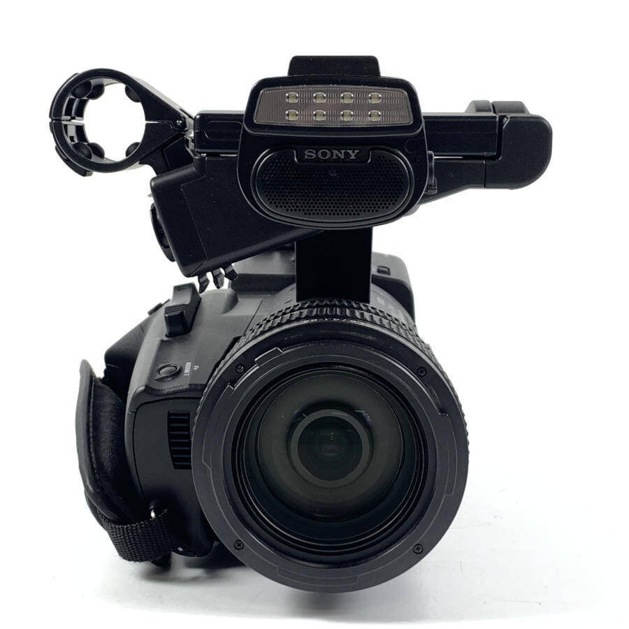 SONY HXR-NX5R Digital Video Camera 1/3 inch Full HD 3CMOS Sensor with Lens Hood and Battery [g1248935774]