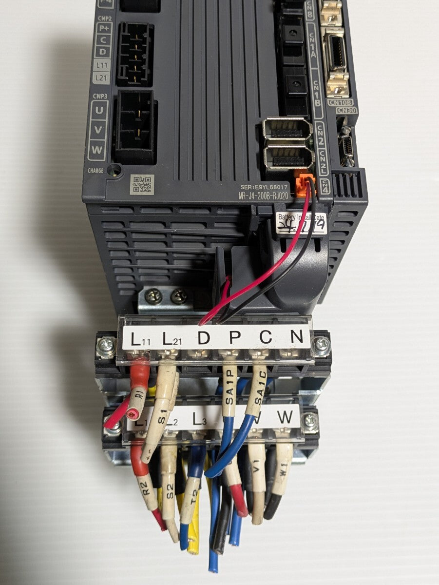 Mitsubishi Electric MR-J4-200B-RJ020 Servo Amplifier [u1205326408]