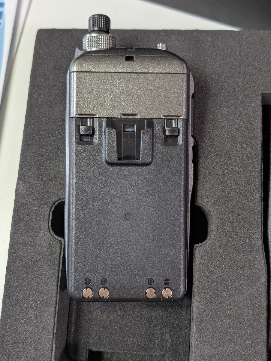 ICOM ID-52plus 60th Anniversary Limited Model 144/430MHz FM D-Star [s1212040675]
