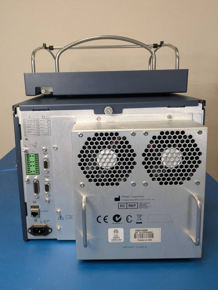Waters 186015006 ACQUITY UPLC Sample Manager with Solvent Tray [d1249789021]
