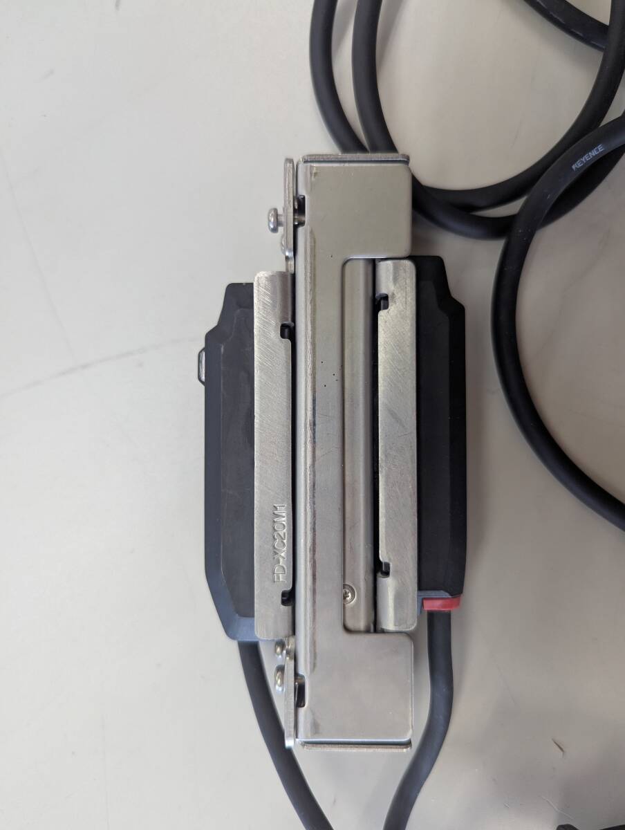 Keyence FD-X1 Flow Meter Set Metal φ8.3 to 10.8 [v1180315514]