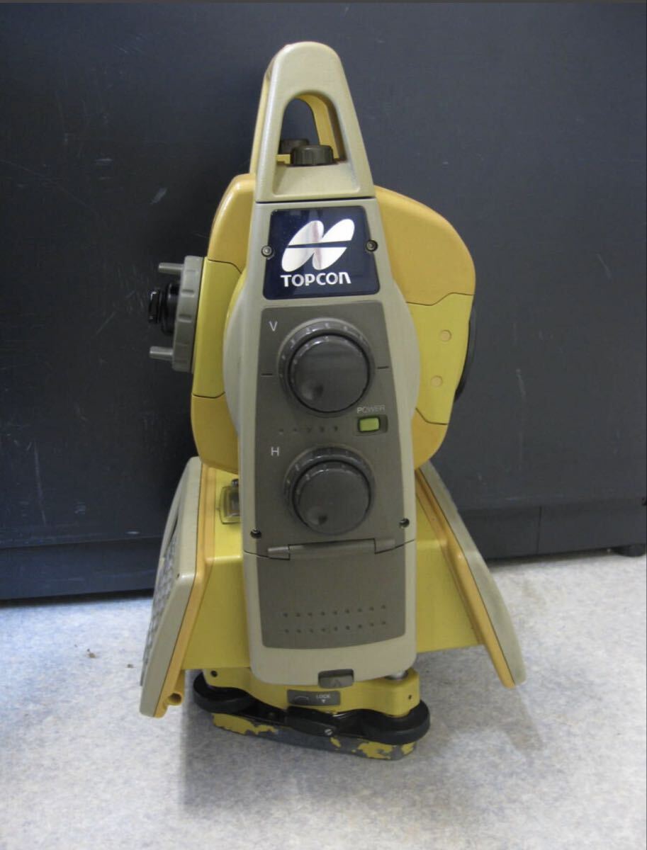 Topcon GPT9005AC Total Station with Case [o1240906944]