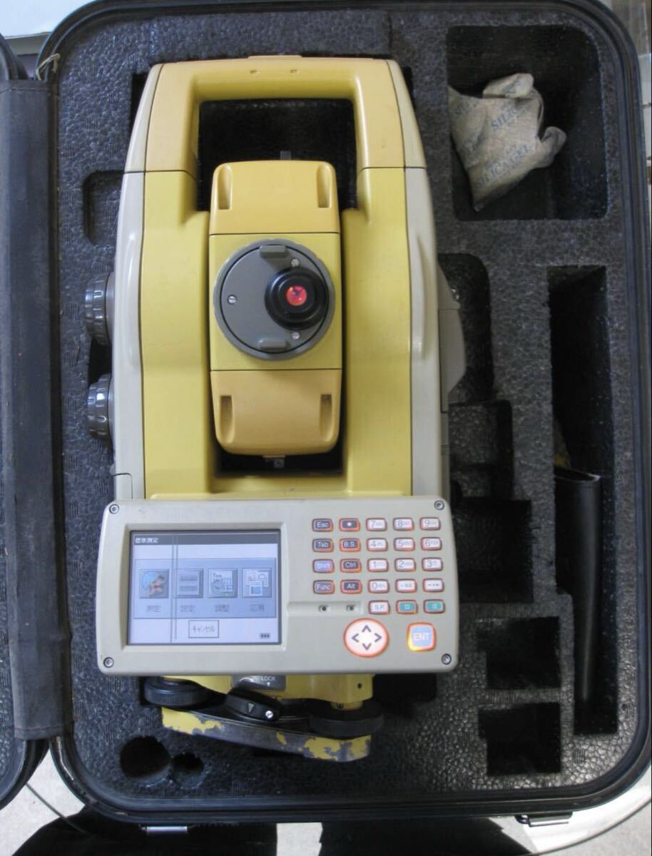 Topcon GPT9005AC Total Station with Case [o1240906944]