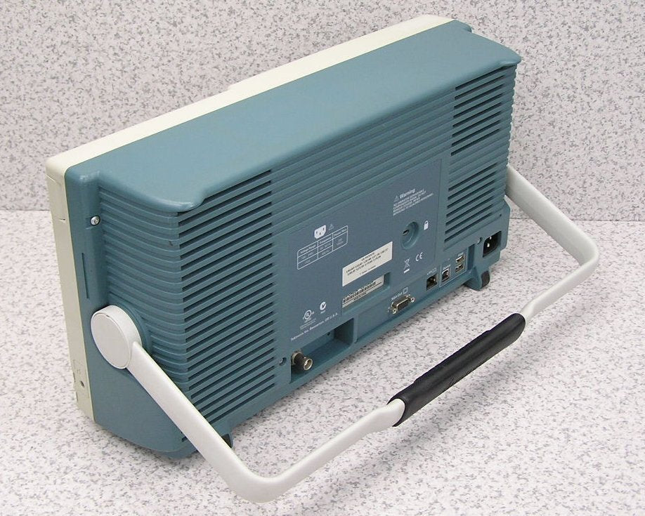Tektronix DPO4034 Digital Oscilloscope DPO4000 Series Includes 2 Probes [j1194771876]