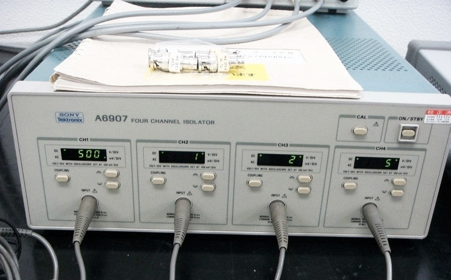 Tektronix A6907 Isolator 4CH DC-60MHz with Probes [1103760492]