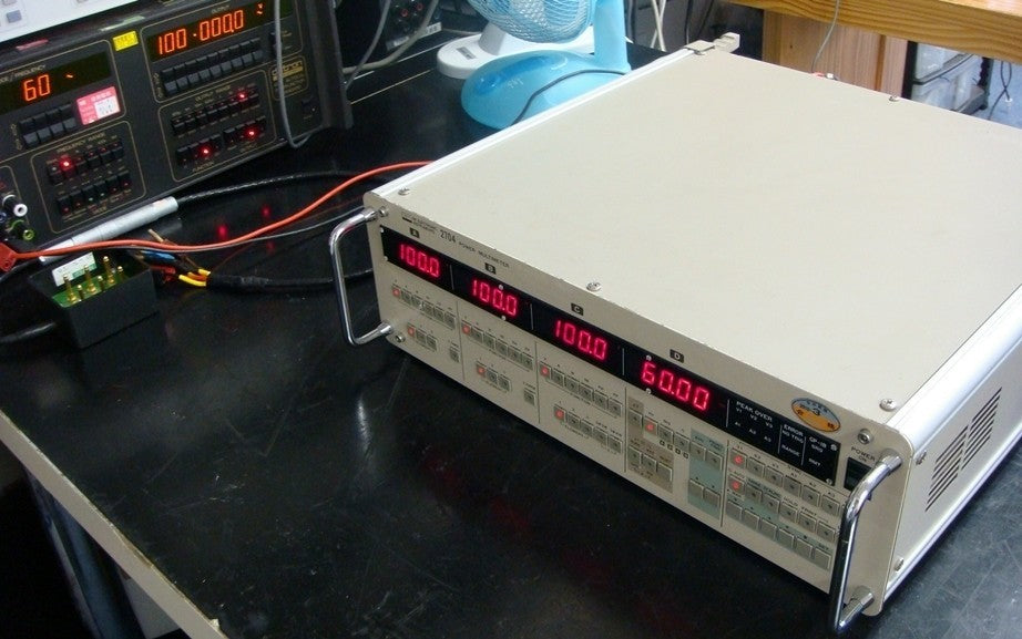 NF 2704 3-Phase Power Multimeter 640V 25A [e1048598378]