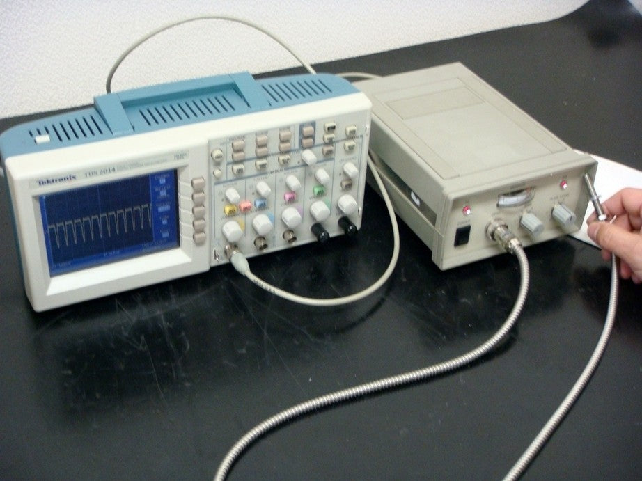Ono FG-1200 Non-Contact Rotary Detector with FS-540 Fiber Sensor Frequency Response 0 to 5kHz Output Signal Analog 0 to 10V Pulse 0.5V to 5V Power Source AC100V [x1048621857]