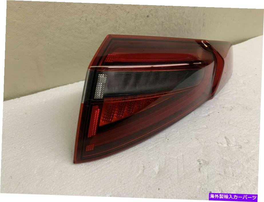 Alfa Romeo Stelvio Right Side Tail Light LED OEM [w1177892256]