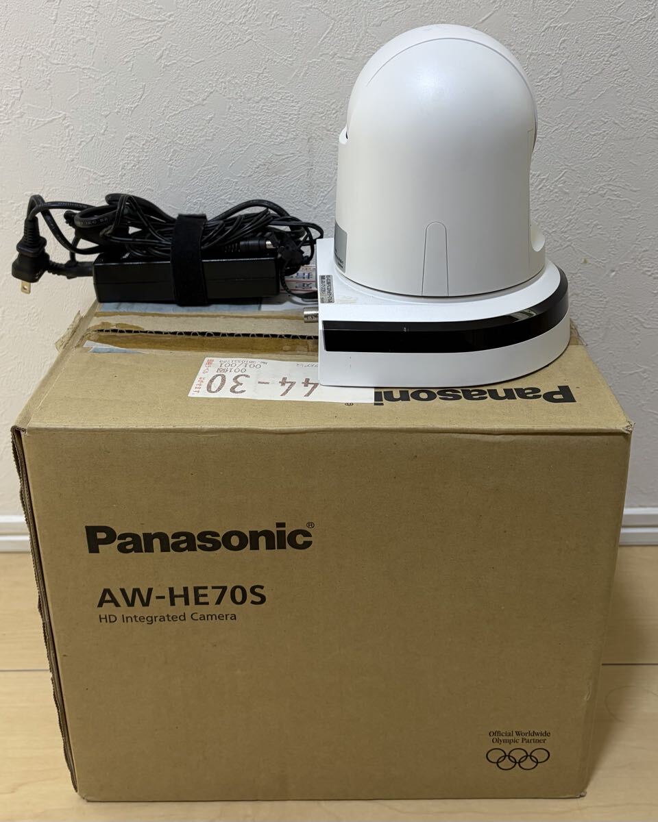Panasonic AW-HE70SW PTZ Camera [g1218807427]