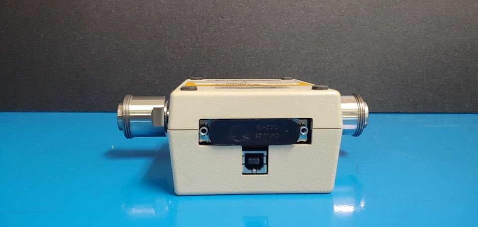 Agilent 85098C Electronic Calibration Module 300kHz-7.5GHz 7-16mm 2-Port [n1130273065]