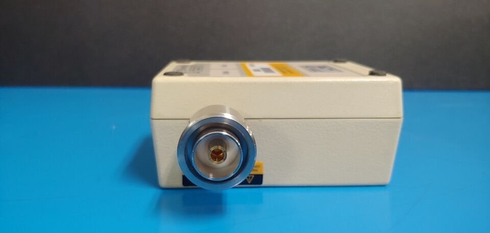 Agilent 85098C Electronic Calibration Module 300kHz-7.5GHz 7-16mm 2-Port [n1130273065]