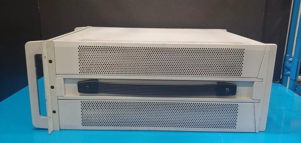 Spirent SR5500 RF Wireless Channel Emulator [q1164626461]