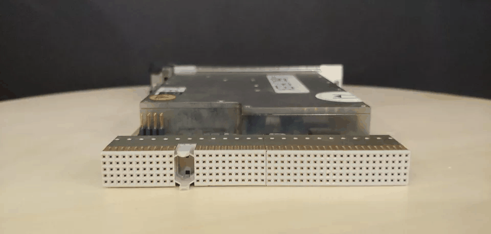 NBC Aeroflex 3010 PXI RFSynthesizer [q1169591412]