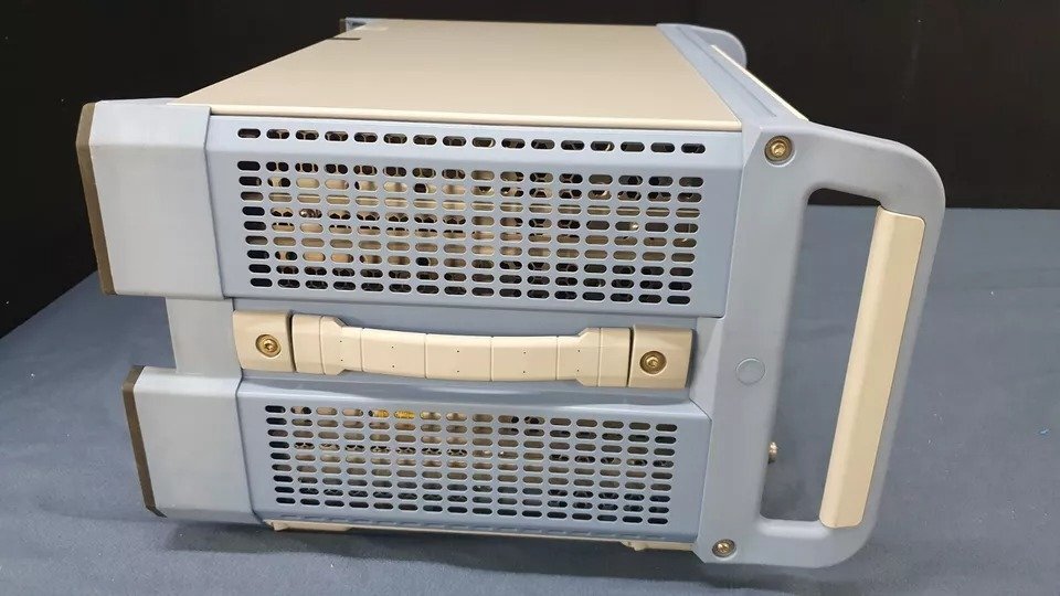 NBC R&S ZNB8 Vector Network Analyzer 9kHz to 8.5GHz 4 Ports [f1162990881]