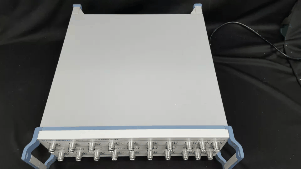 Rohde & Schwarz CMWS Advanced RF Switch Matrix for CMW500 [w1164131538]