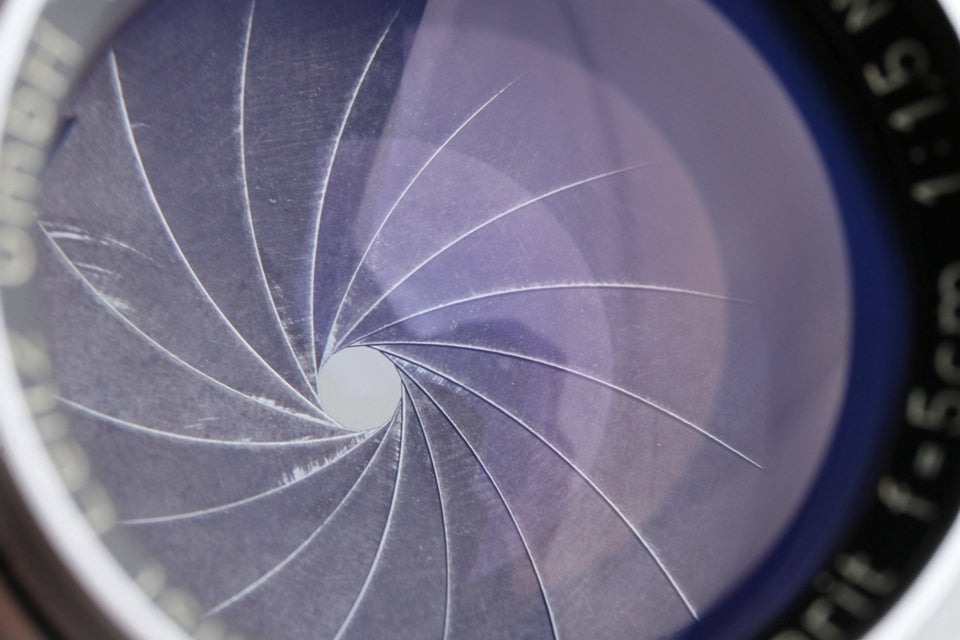 Leica Summarit 50mm F/1.5 Lens for L39 [s1079593640]