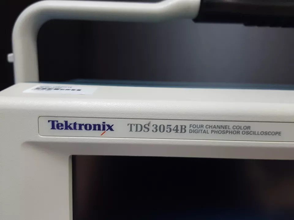 Tektronix TDS3054B Digital Oscilloscope 500MHz 4ch 5GS/s Digital Phosphor Oscilloscope [s1145098760]