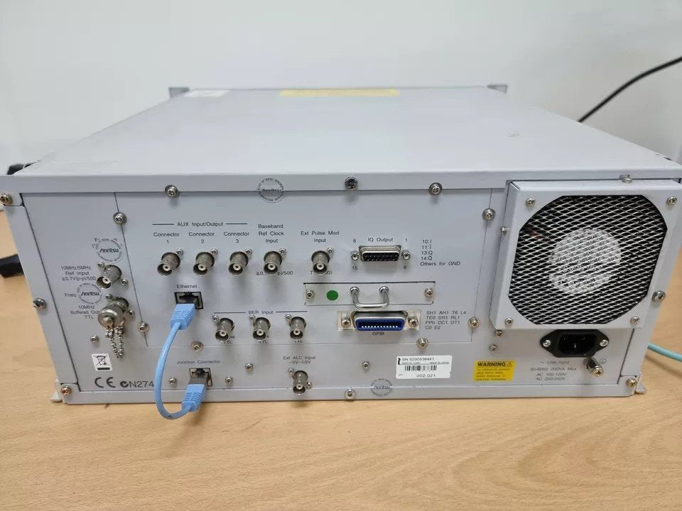 Anritsu MG3700A Vector Signal Generator 250kHz-3GHz Opt. 02 21 [l1145916093]