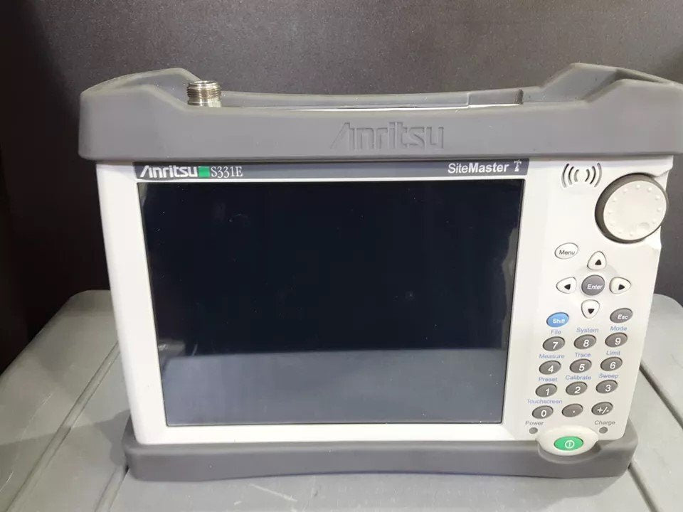 Anritsu S331E Site Master 2MHz-4GHz with Accessories Option 31 [q1159741463]