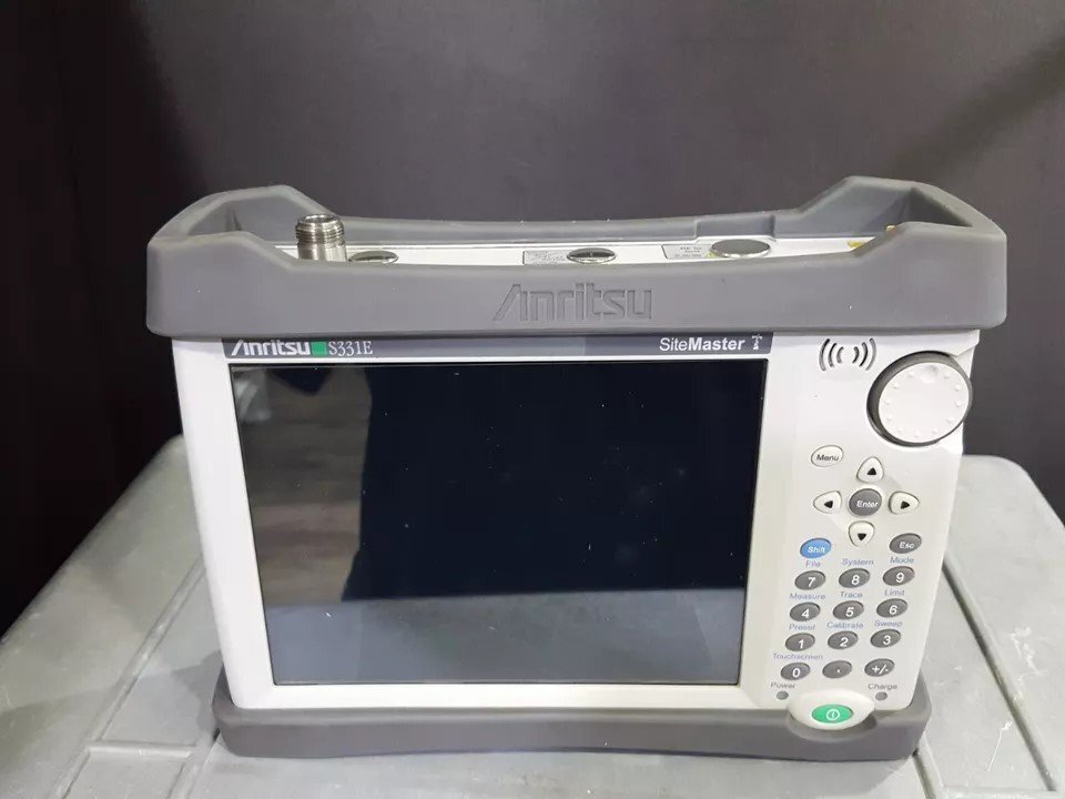 Anritsu S331E Site Master 2MHz to 4GHz with Accessories Opt. 31 [b1159752370]