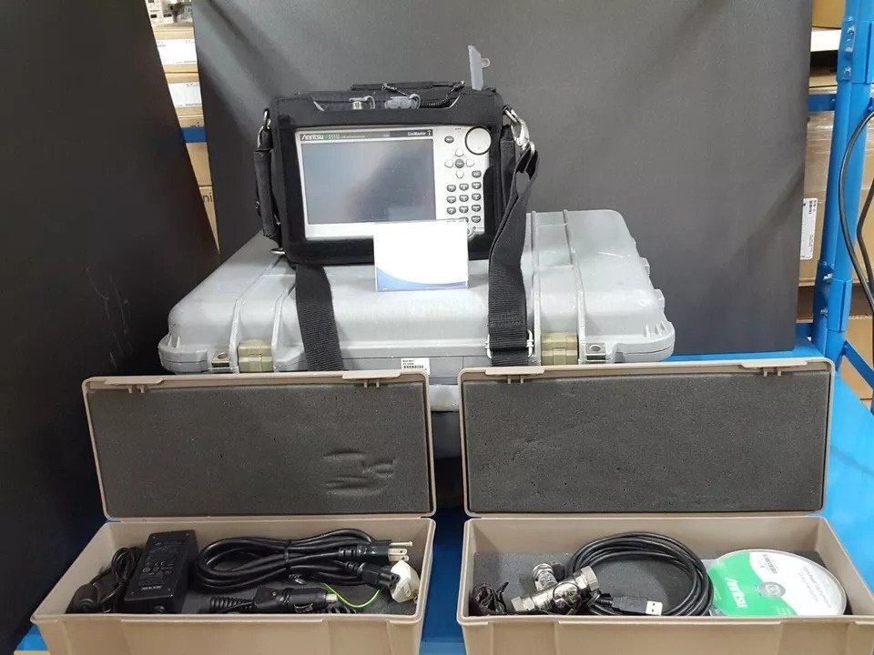 Anritsu S331L Handheld Cable and Antenna Analyzer 4GHz [w1160718602]