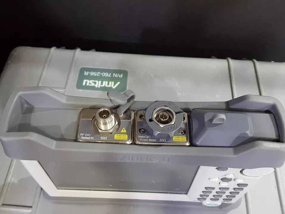 Anritsu S331L Handheld Cable and Antenna Analyzer 4GHz [b1160728848]