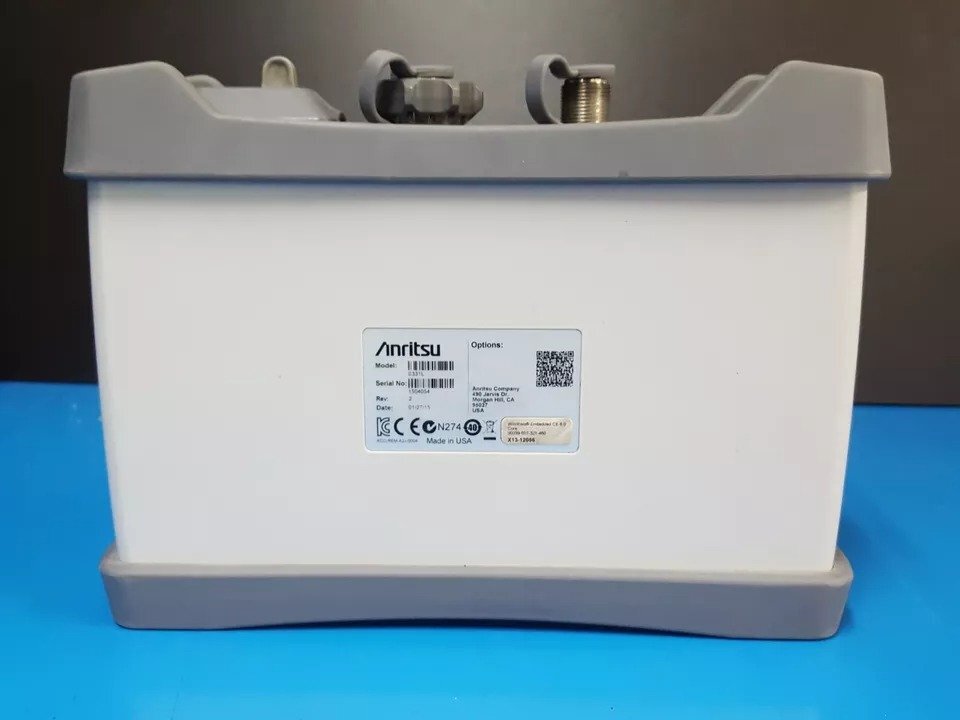 Anritsu S331L Handheld Cable and Antenna Analyzer 4GHz [v1160737854]