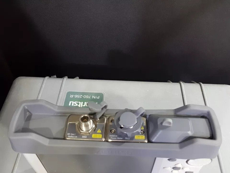Anritsu S331L Handheld Cable and Antenna Analyzer 4GHz [s1160730561]
