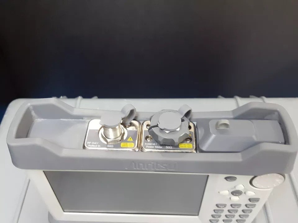 Anritsu S331L Handheld Cable and Antenna Analyzer 4GHz [g1160737979]