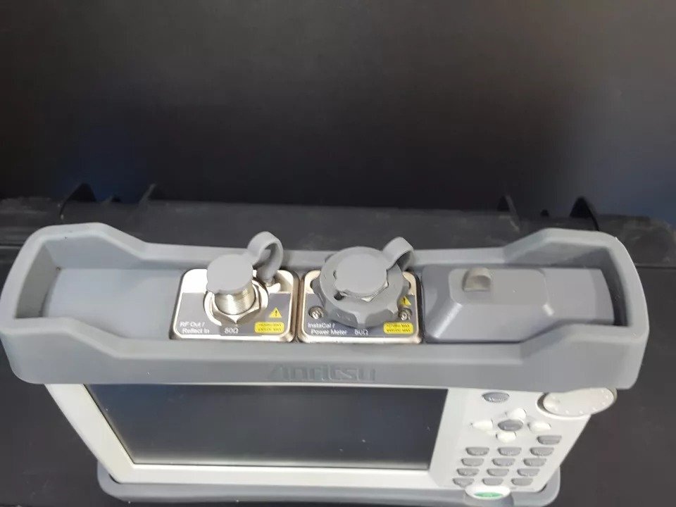 Anritsu S331L Handheld Cable and Antenna Analyzer 4GHz [l1160822865]
