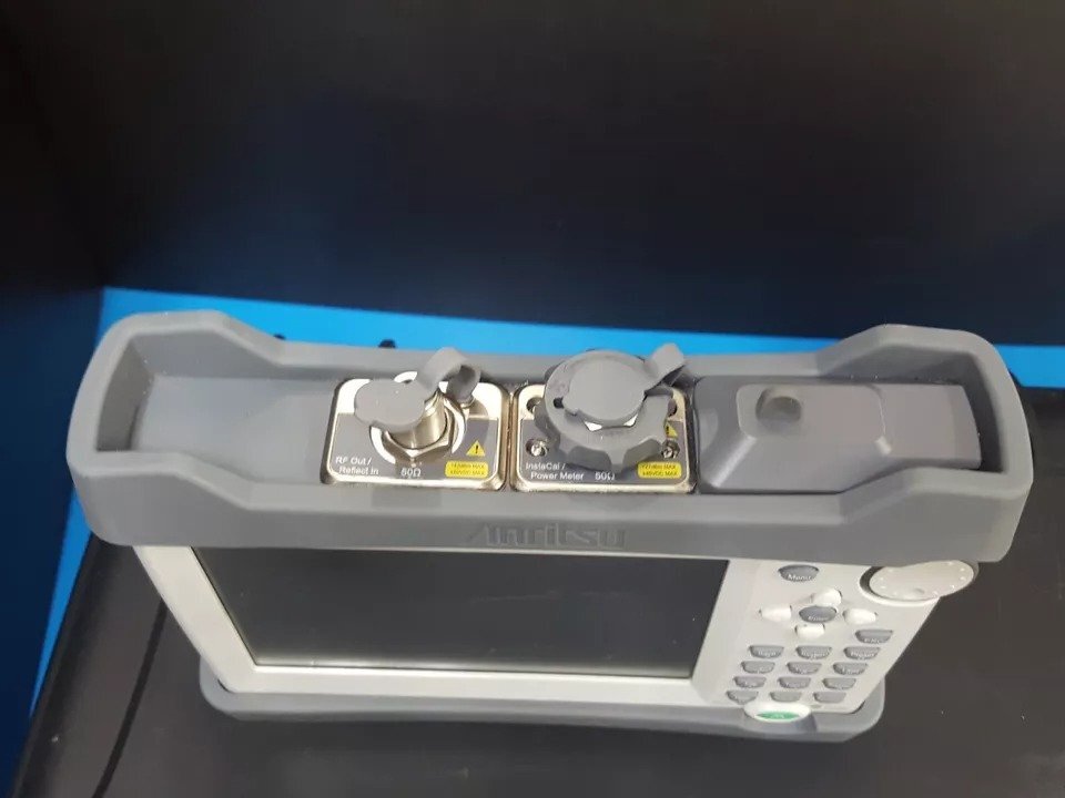 Anritsu S331L Handheld Cable and Antenna Analyzer 4GHz [b1160835912]