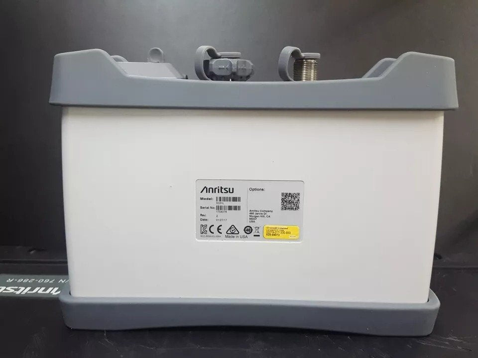 Anritsu S331L Handheld Cable and Antenna Analyzer 4GHz [m1160835358]