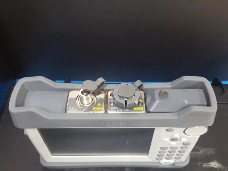 Anritsu S331L Handheld Cable and Antenna Analyzer 4GHz [j1160849519]