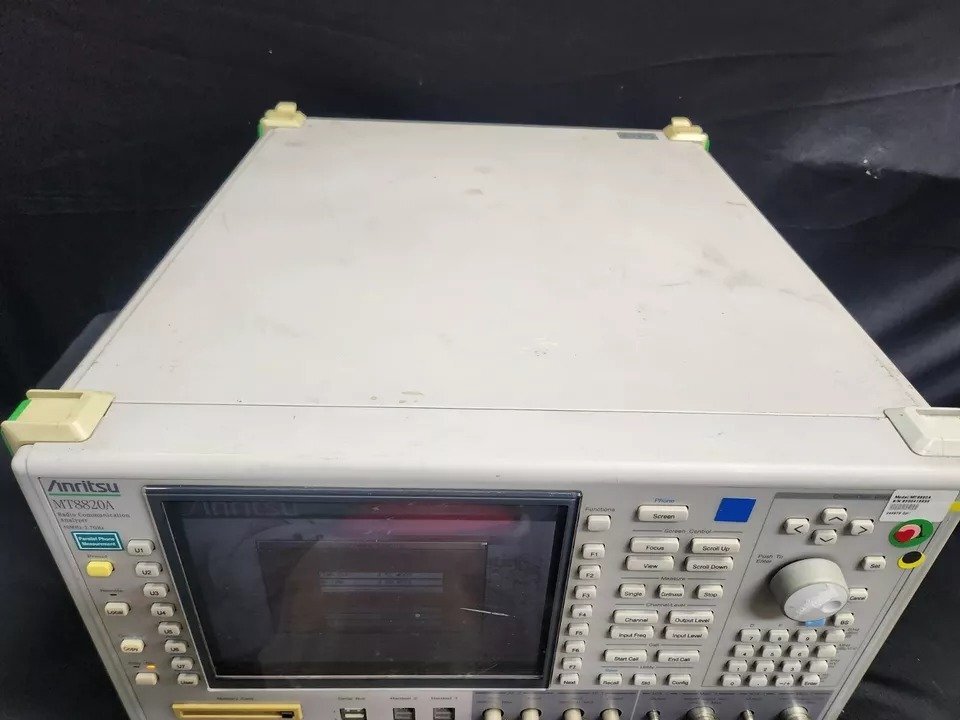 Anritsu MT8820A Radio Communication Analyzer Opt. 01 03 04 12 [c1160995493]